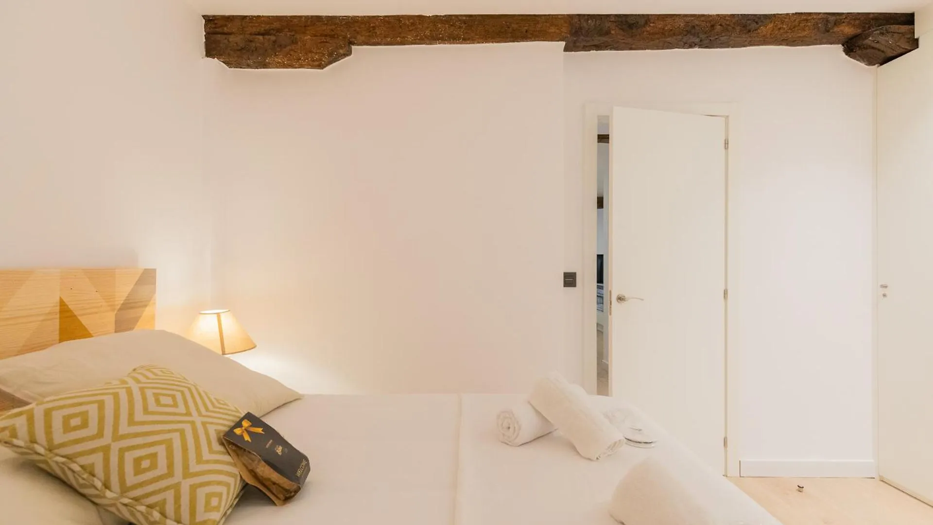 Apartment Artekale Old Town By Next Stop Bilbao Spain